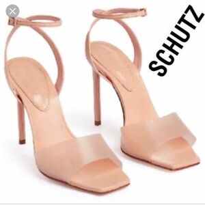 NWT in box Schutz Women's Pink / Rose Blush Jamili Strappy Sandals 👡👡